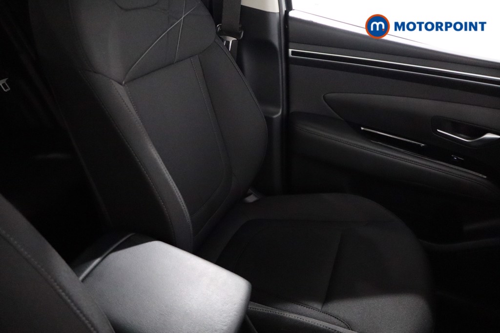 Hyundai Tucson Se Connect Manual Petrol SUV - Stock Number (1543352) - 23rd supplementary image