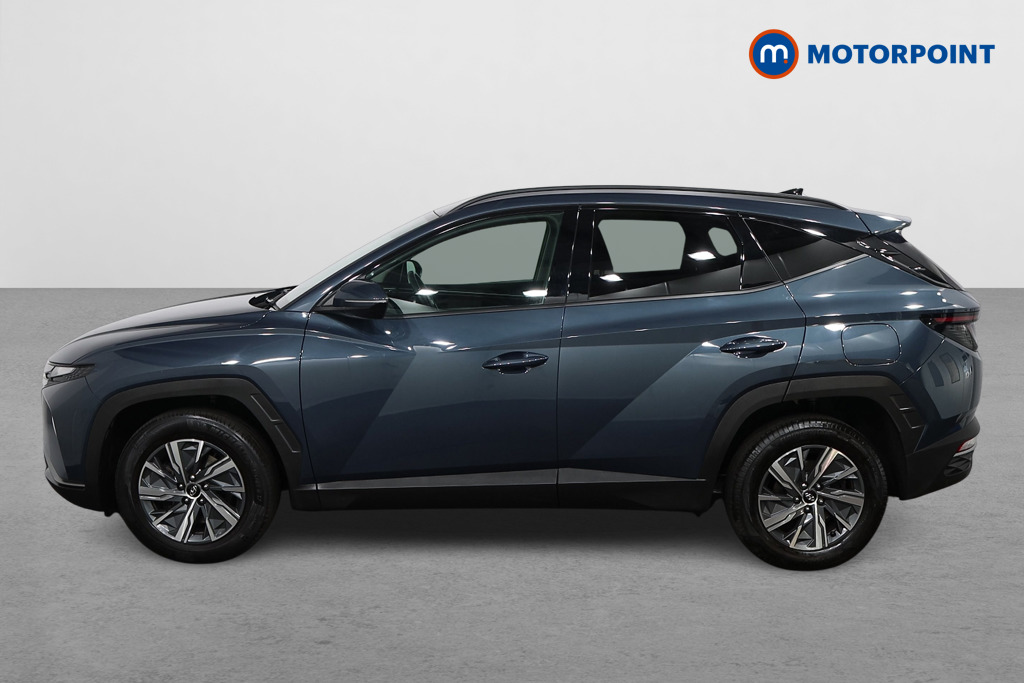 Hyundai Tucson Se Connect Manual Petrol SUV - Stock Number (1543352) - Passenger side