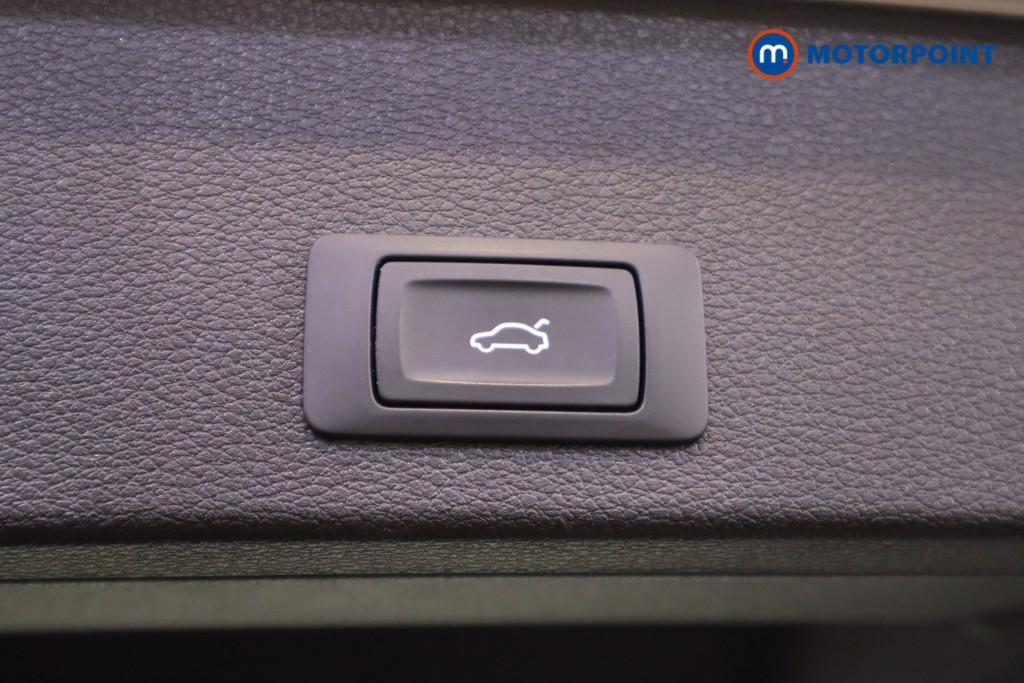 Audi Q2 Technik Manual Petrol SUV - Stock Number (1543860) - 17th supplementary image