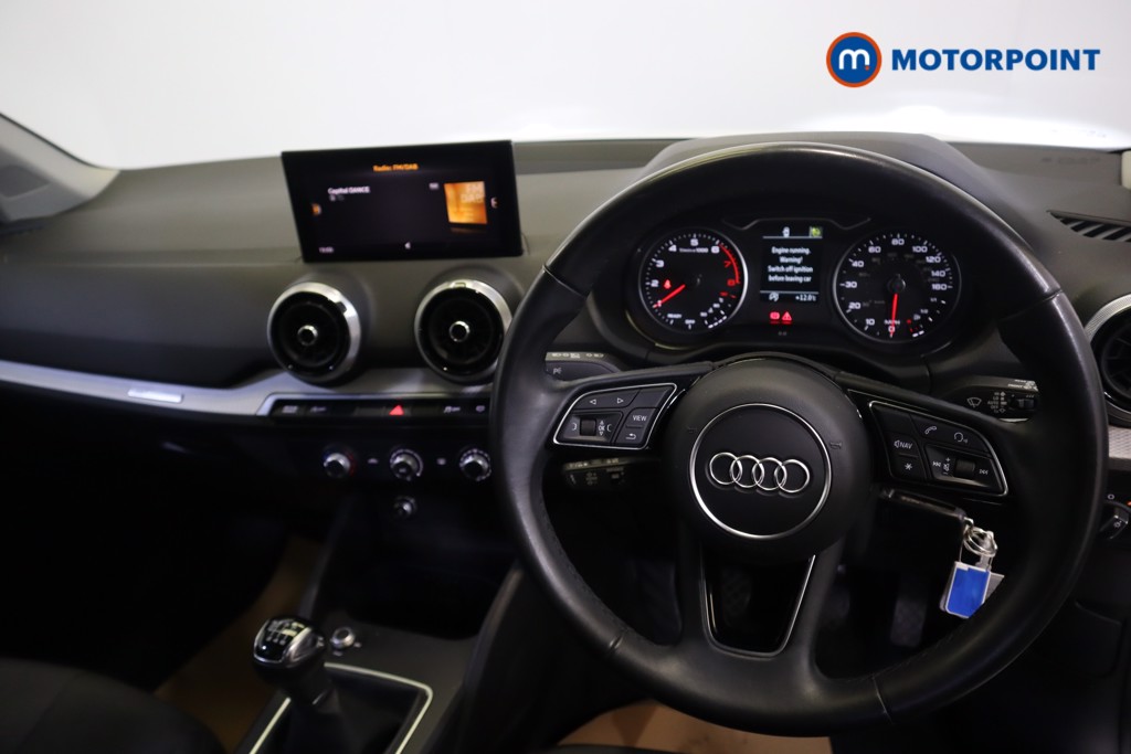 Audi Q2 Technik Manual Petrol SUV - Stock Number (1543860) - 1st supplementary image