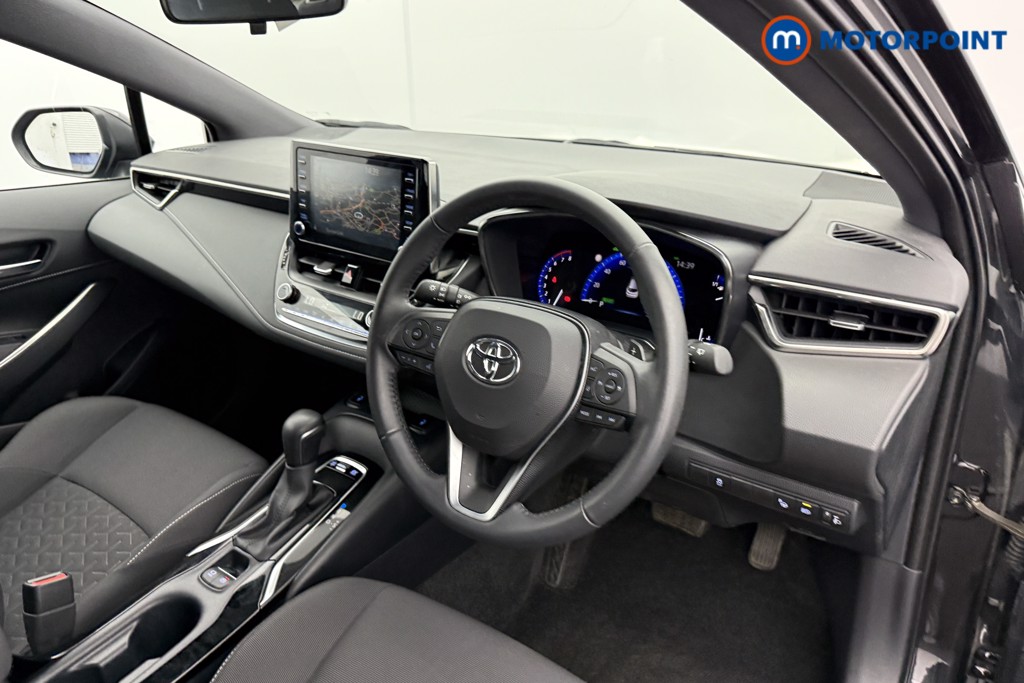 Toyota Corolla Icon Tech Automatic Petrol-Electric Hybrid Estate - Stock Number (1543929) - 4th supplementary image