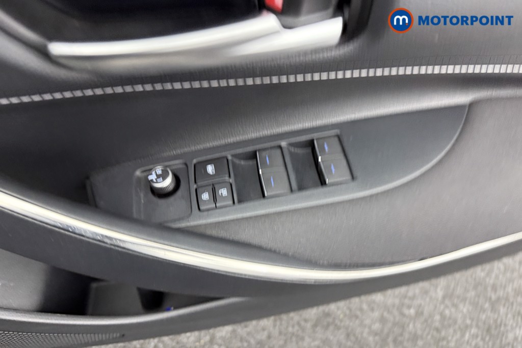 Toyota Corolla Icon Tech Automatic Petrol-Electric Hybrid Estate - Stock Number (1543929) - 15th supplementary image