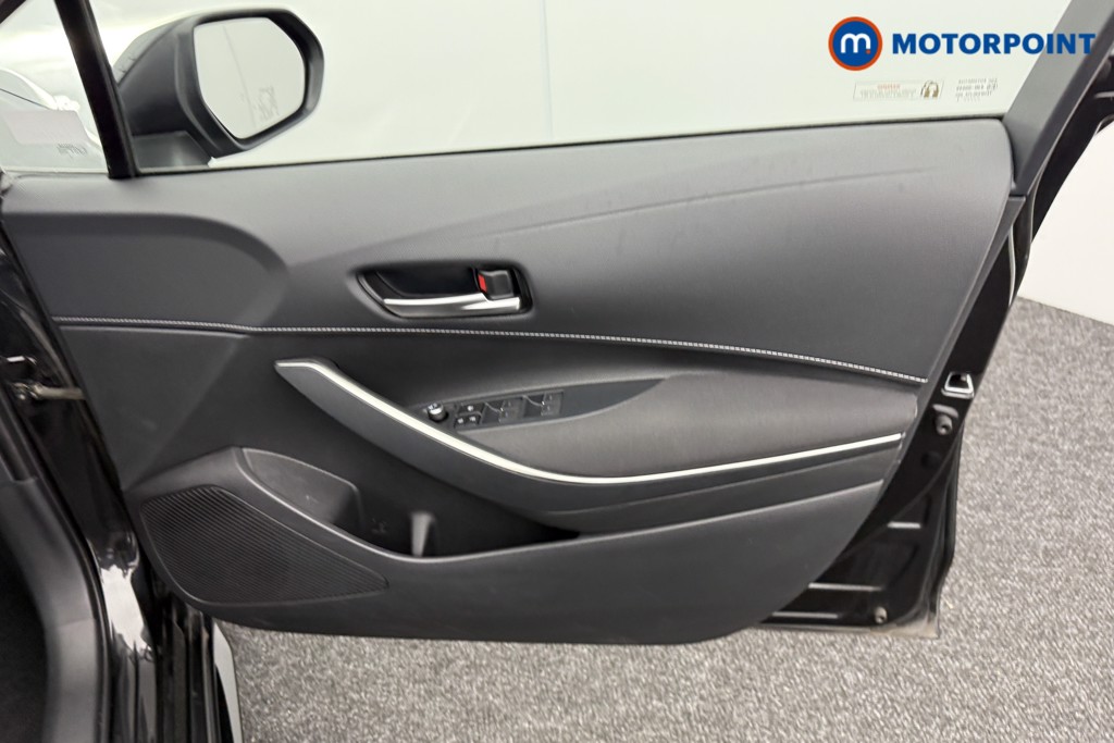 Toyota Corolla Icon Tech Automatic Petrol-Electric Hybrid Estate - Stock Number (1543929) - 16th supplementary image