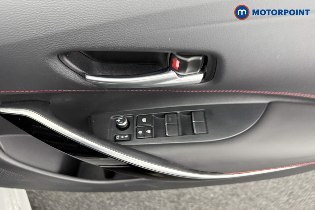 Toyota Corolla Gr Sport Automatic Petrol-Electric Hybrid Estate - Stock Number (1544152) - 17th supplementary image
