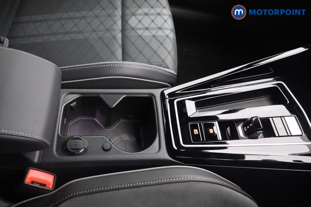 Volkswagen Golf R-Line Automatic Diesel Hatchback - Stock Number (1544369) - 7th supplementary image