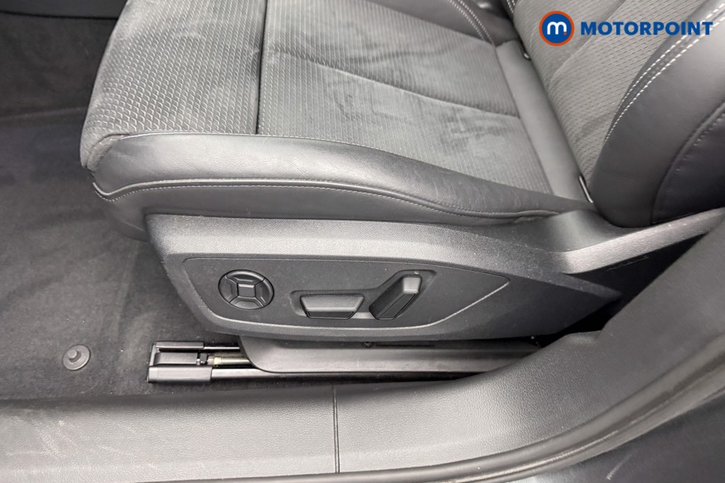 Audi A6 S Line Automatic Petrol Plug-In Hybrid Saloon - Stock Number (1544388) - 26th supplementary image