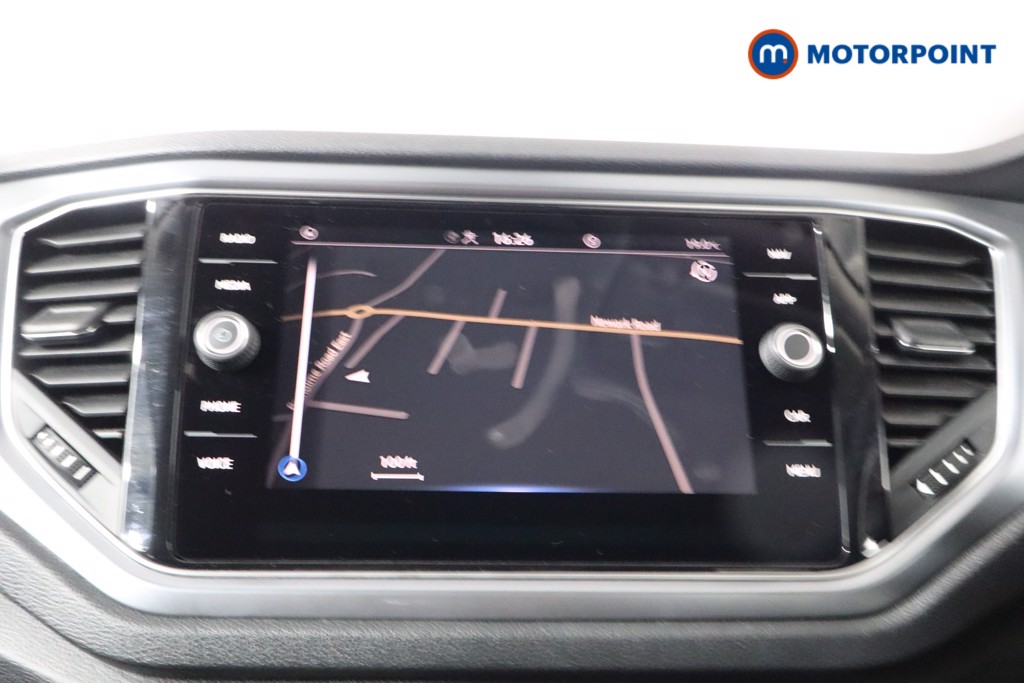 Volkswagen T-Roc Active Manual Petrol SUV - Stock Number (1544667) - 2nd supplementary image
