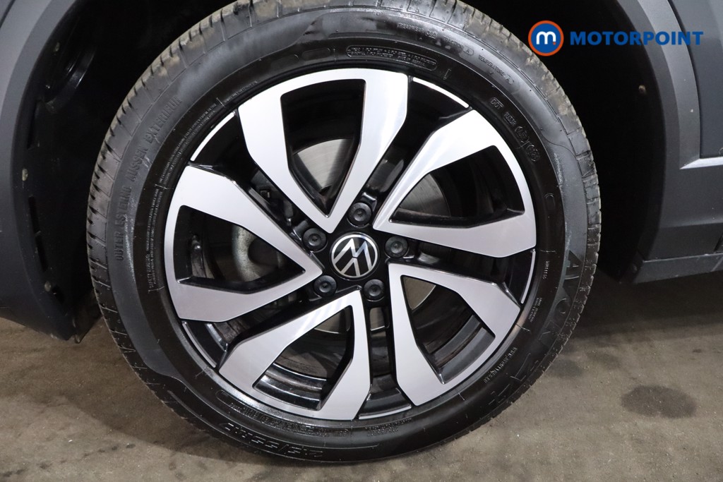 Volkswagen T-Roc Active Manual Petrol SUV - Stock Number (1544667) - 11th supplementary image