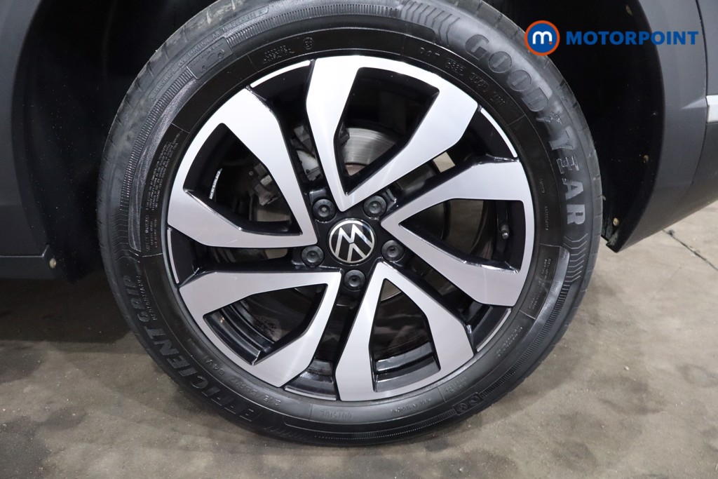 Volkswagen T-Roc Active Manual Petrol SUV - Stock Number (1544667) - 12th supplementary image