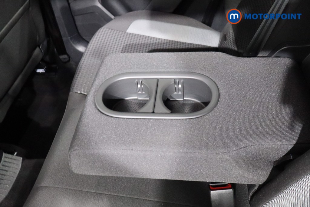 Volkswagen T-Roc Active Manual Petrol SUV - Stock Number (1544667) - 19th supplementary image