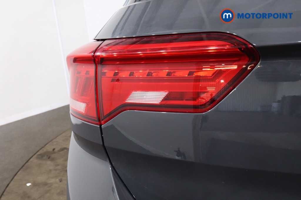 Volkswagen T-Roc Active Manual Petrol SUV - Stock Number (1544667) - 26th supplementary image