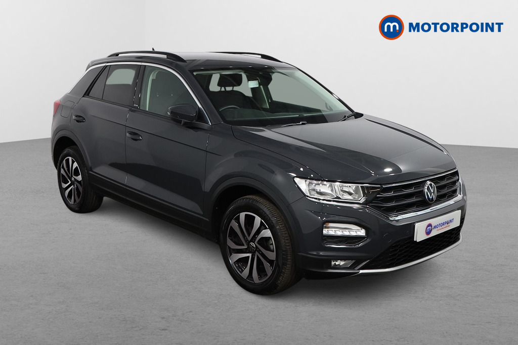 Volkswagen T-Roc Active Manual Petrol SUV - Stock Number (1544667) - Drivers side front corner