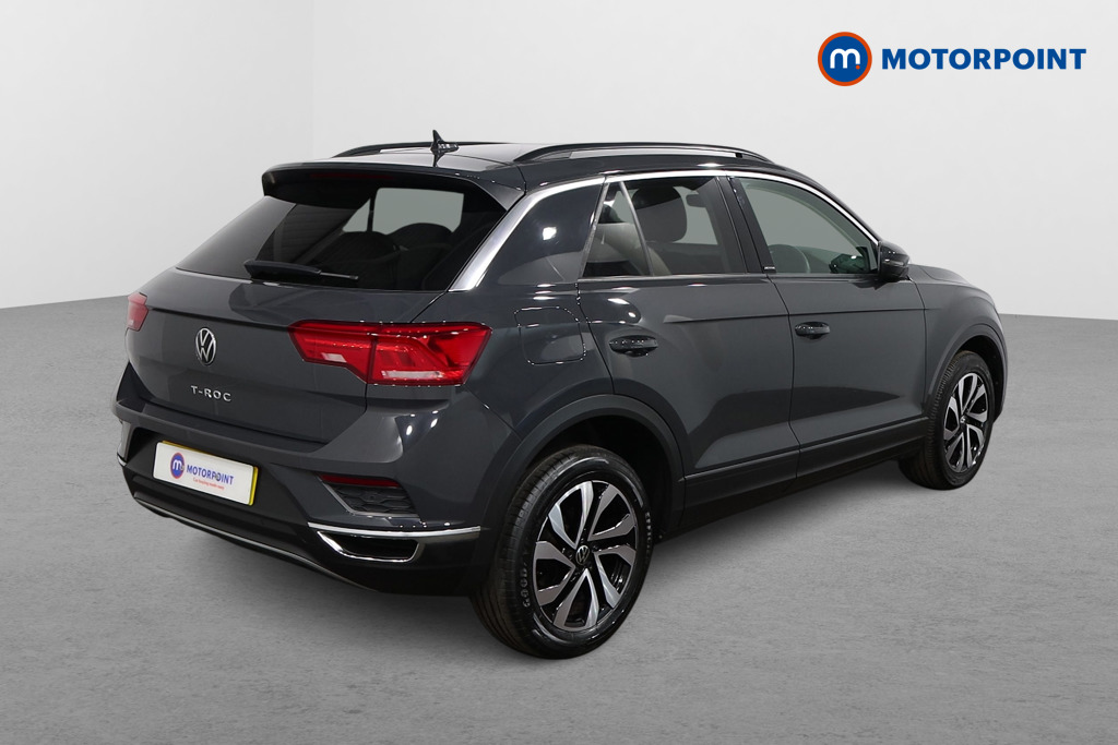 Volkswagen T-Roc Active Manual Petrol SUV - Stock Number (1544667) - Drivers side rear corner