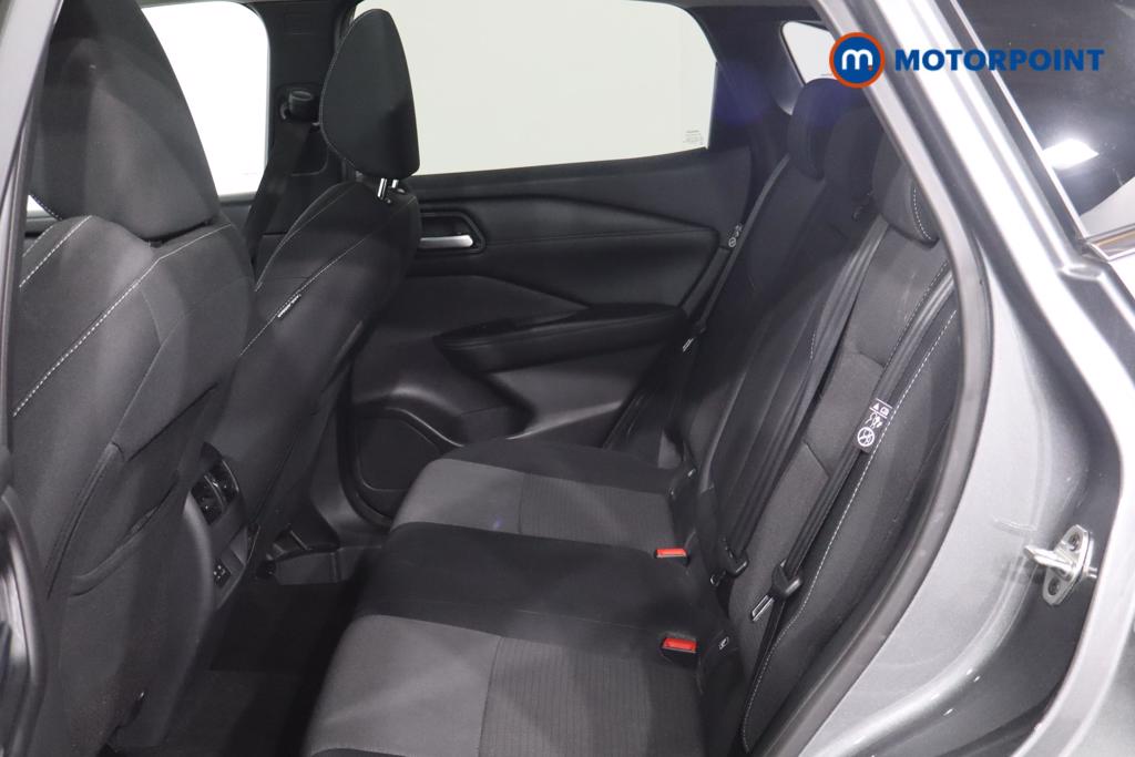 Nissan Qashqai N-Connecta Manual Petrol SUV - Stock Number (1544681) - 19th supplementary image