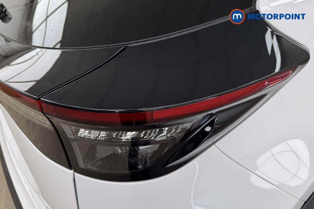 Toyota Yaris Cross Design Automatic Petrol-Electric Hybrid Estate - Stock Number (1544714) - 17th supplementary image