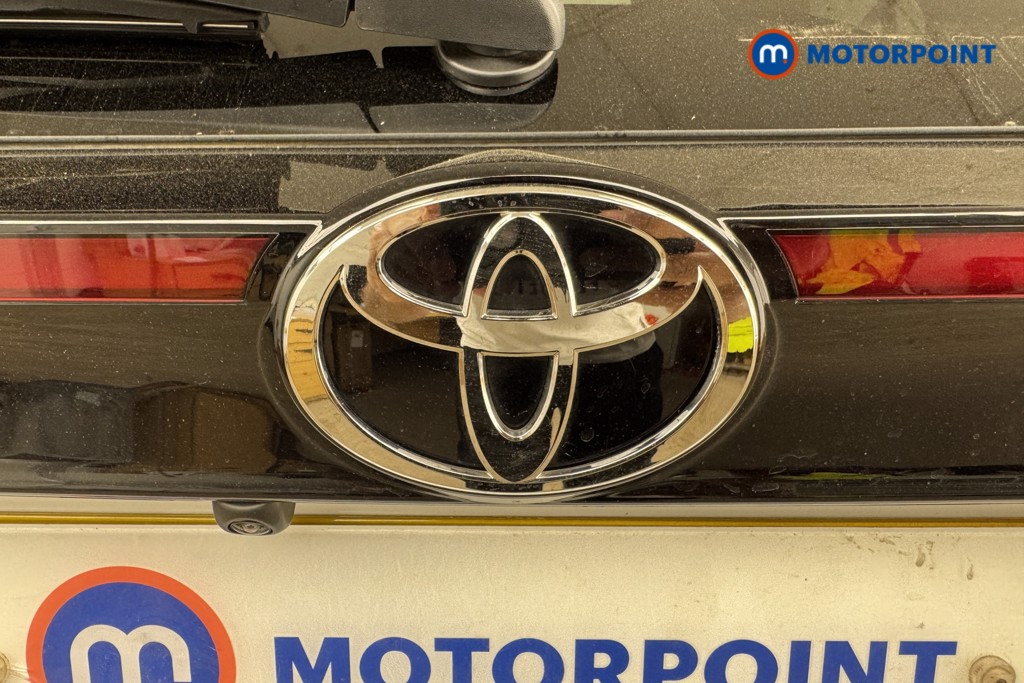 Toyota Yaris Cross Design Automatic Petrol-Electric Hybrid Estate - Stock Number (1544714) - 18th supplementary image
