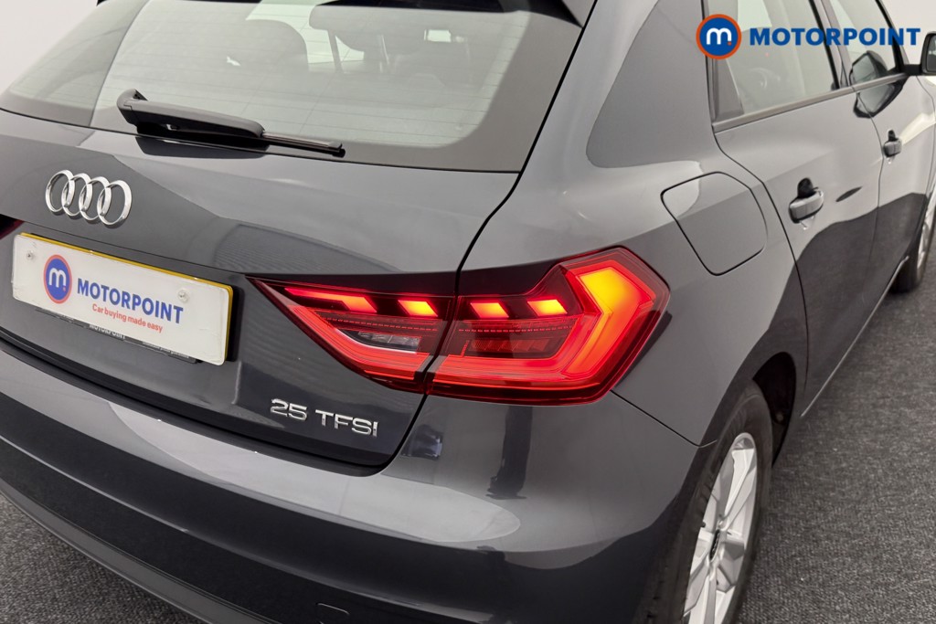 Audi A1 Technik Manual Petrol Hatchback - Stock Number (1544861) - 24th supplementary image