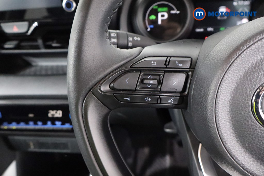 Toyota Yaris Design Automatic Petrol-Electric Hybrid Hatchback - Stock Number (1544891) - 7th supplementary image