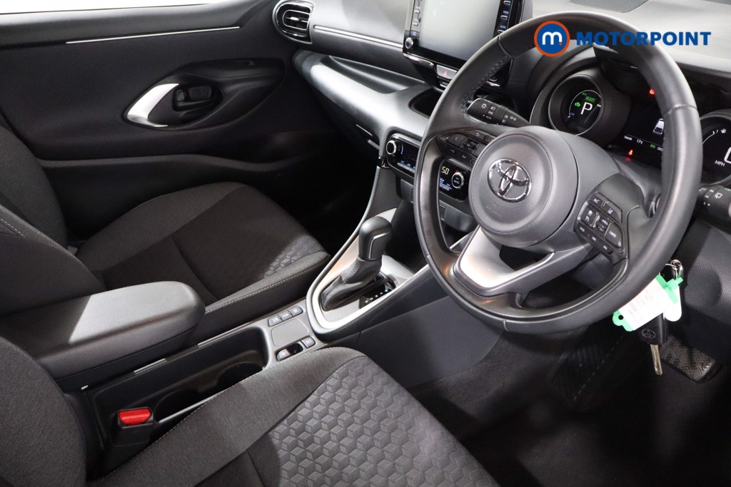 Toyota Yaris Design Automatic Petrol-Electric Hybrid Hatchback - Stock Number (1544891) - 23rd supplementary image