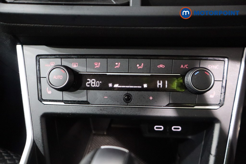 Volkswagen Polo Active Automatic Petrol Hatchback - Stock Number (1544989) - 15th supplementary image