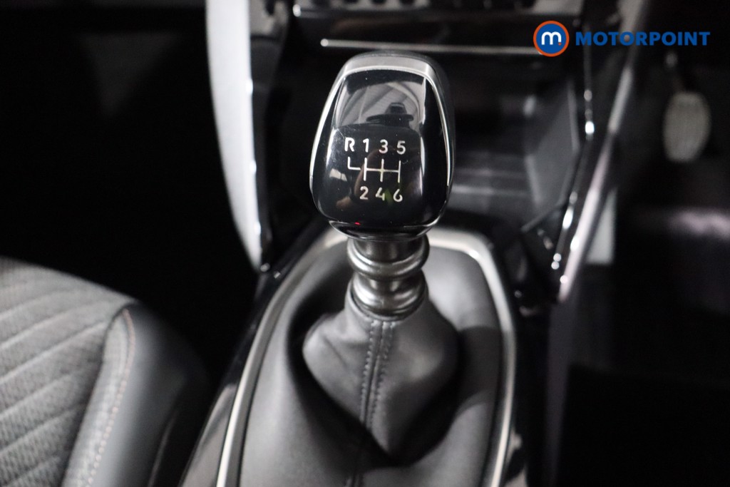 Peugeot 208 Allure Manual Petrol Hatchback - Stock Number (1540349) - 19th supplementary image