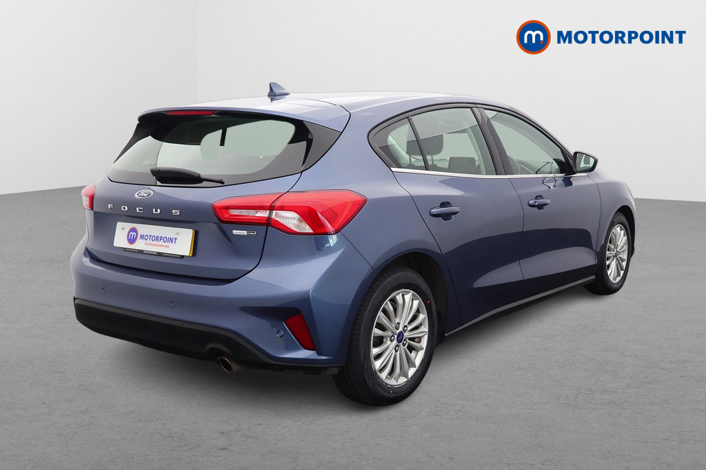 Ford Focus Titanium Edition Manual Petrol-Electric Hybrid Hatchback - Stock Number (1540799) - Drivers side rear corner