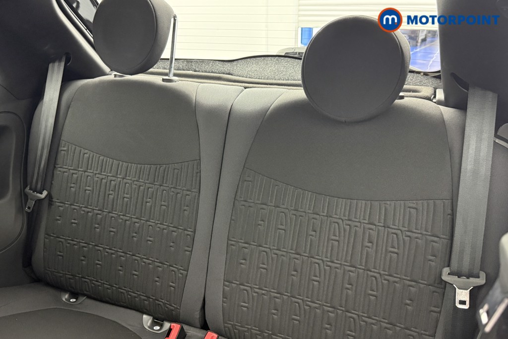 Fiat 500 RED Manual Petrol-Electric Hybrid Hatchback - Stock Number (1541100) - 16th supplementary image
