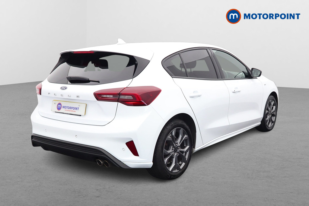 Ford Focus St-Line Manual Petrol Hatchback - Stock Number (1542844) - Drivers side rear corner