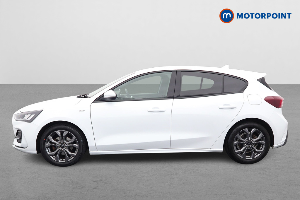 Ford Focus St-Line Manual Petrol Hatchback - Stock Number (1542844) - Passenger side