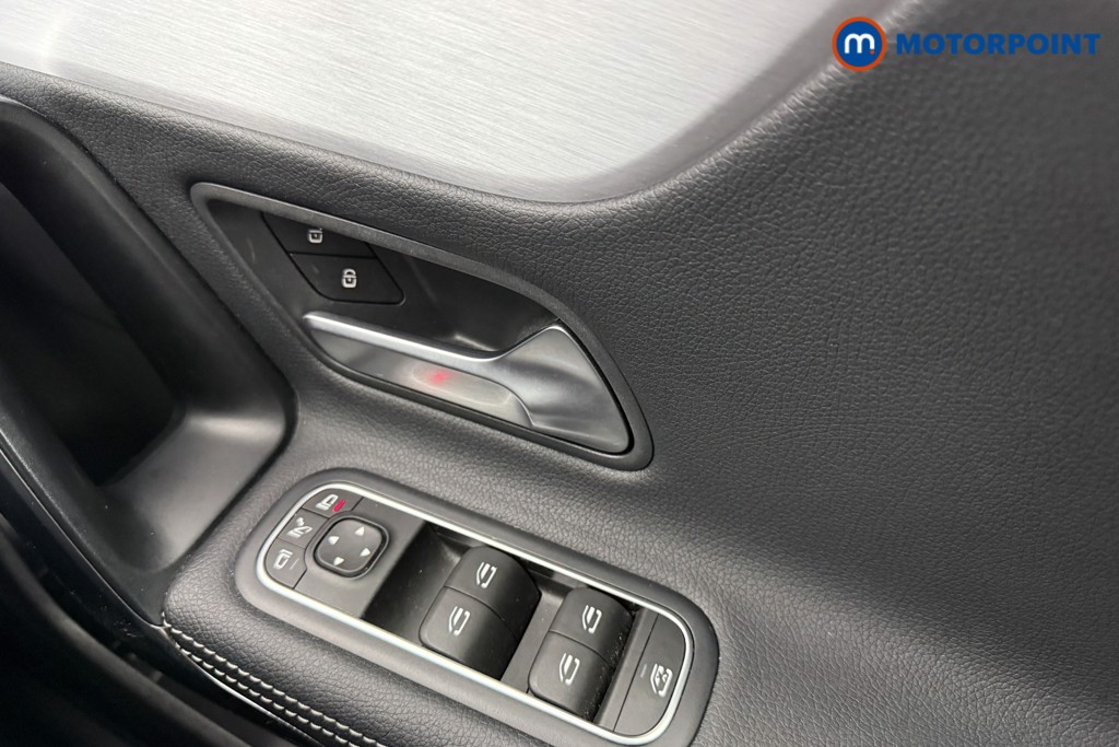 Mercedes-Benz CLA Amg Line Automatic Petrol Estate - Stock Number (1543073) - 15th supplementary image