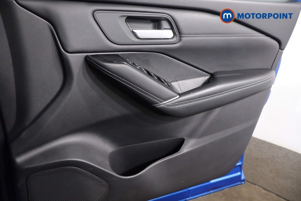 Nissan Qashqai N-Connecta Manual Petrol SUV - Stock Number (1543345) - 24th supplementary image