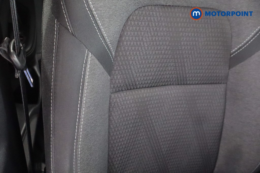 Nissan Qashqai N-Connecta Manual Petrol SUV - Stock Number (1543345) - 27th supplementary image