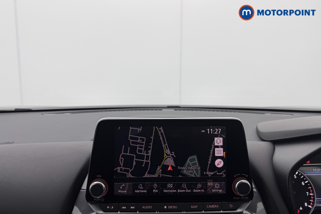 Nissan Juke N-Connecta Automatic Petrol SUV - Stock Number (1544031) - 2nd supplementary image