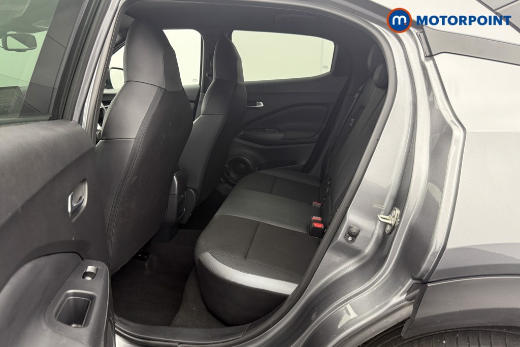 Nissan Juke N-Connecta Automatic Petrol SUV - Stock Number (1544031) - 21st supplementary image
