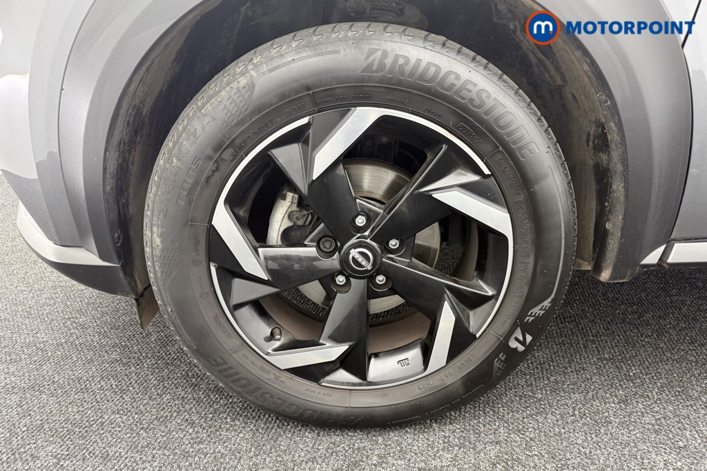 Nissan Juke N-Connecta Automatic Petrol SUV - Stock Number (1544031) - 28th supplementary image