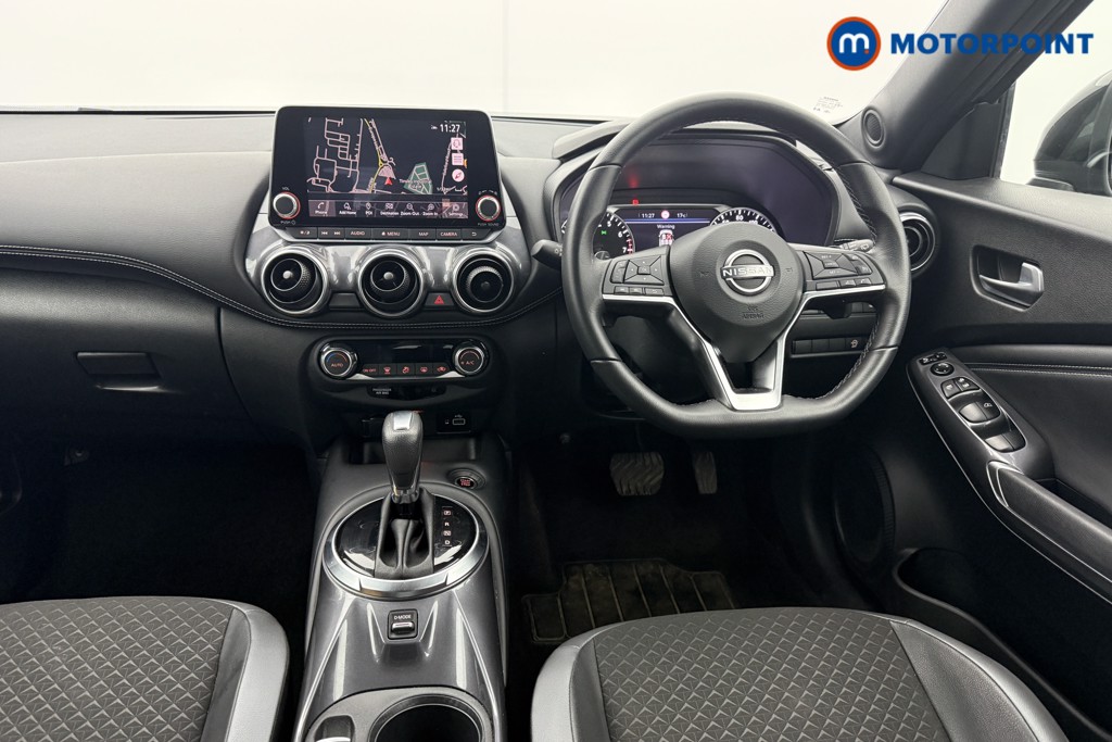 Nissan Juke N-Connecta Automatic Petrol SUV - Stock Number (1544031) - 1st supplementary image