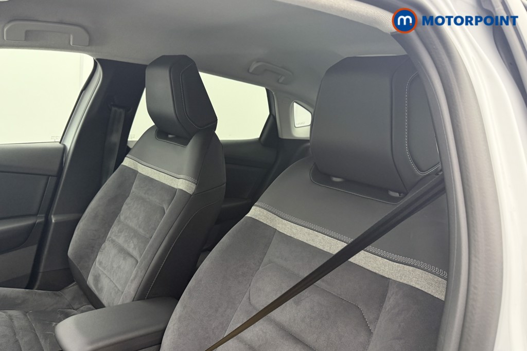 Citroen C4 X MAX Automatic Petrol Saloon - Stock Number (1533844) - 20th supplementary image