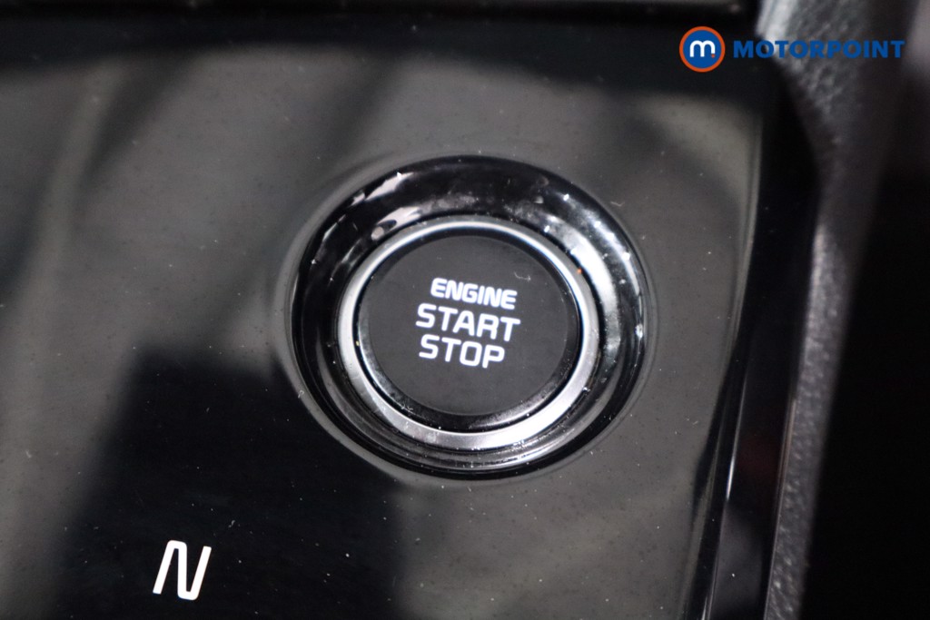 KIA Sportage 3 Automatic Petrol-Electric Hybrid SUV - Stock Number (1534401) - 17th supplementary image