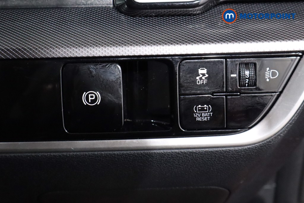 KIA Sportage 3 Automatic Petrol-Electric Hybrid SUV - Stock Number (1534401) - 19th supplementary image