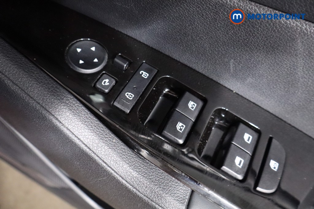 KIA Sportage 3 Automatic Petrol-Electric Hybrid SUV - Stock Number (1534401) - 22nd supplementary image
