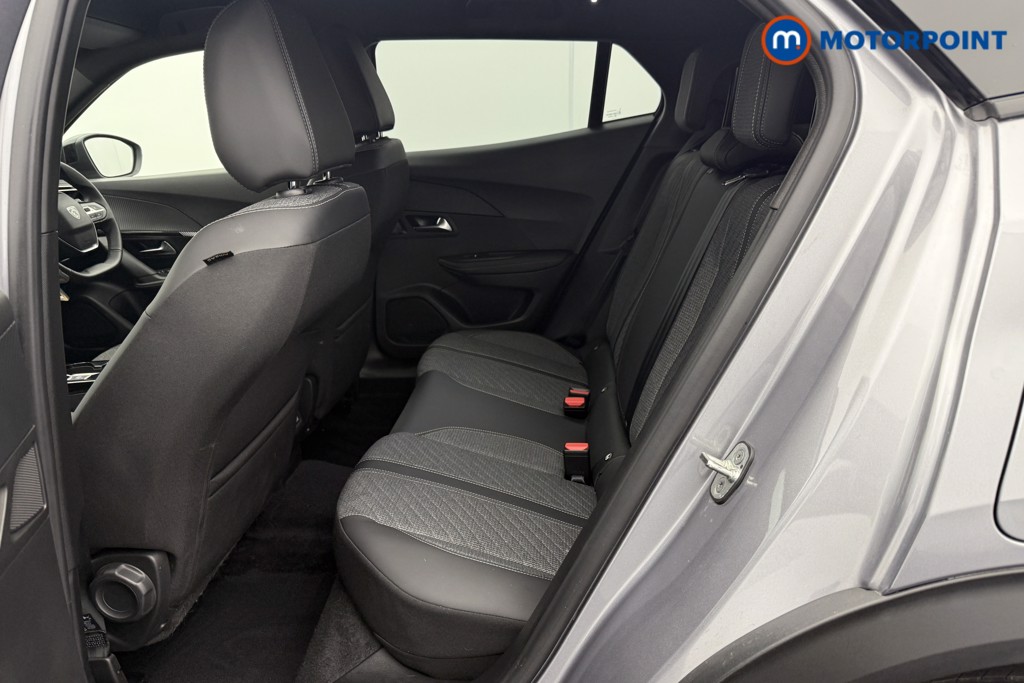 Peugeot 2008 Allure Manual Petrol SUV - Stock Number (1543258) - 20th supplementary image