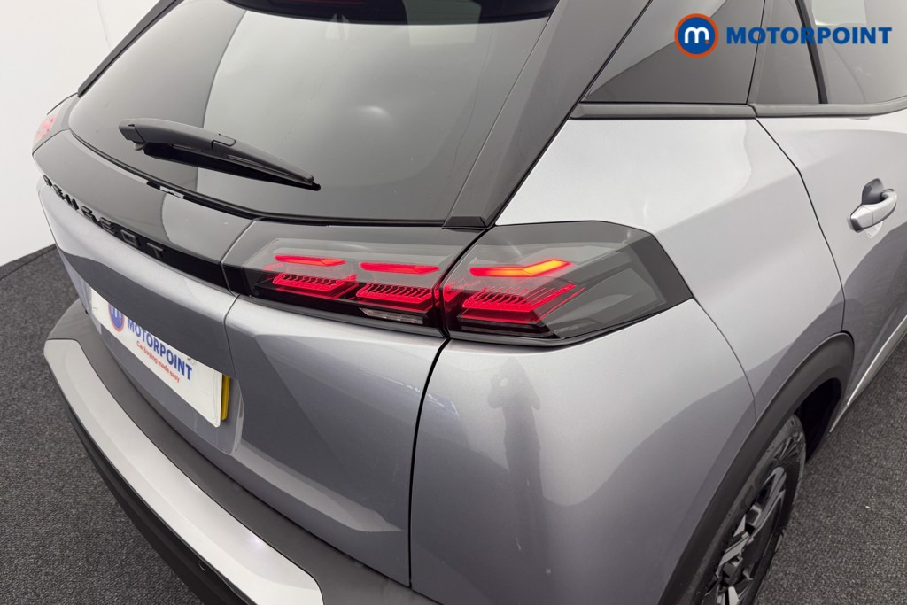 Peugeot 2008 Allure Manual Petrol SUV - Stock Number (1543258) - 22nd supplementary image