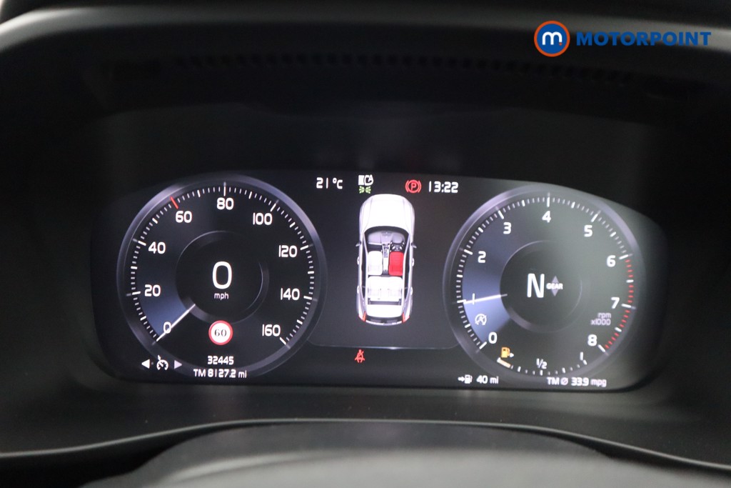 Volvo Xc40 R Design Manual Petrol SUV - Stock Number (1528192) - 4th supplementary image