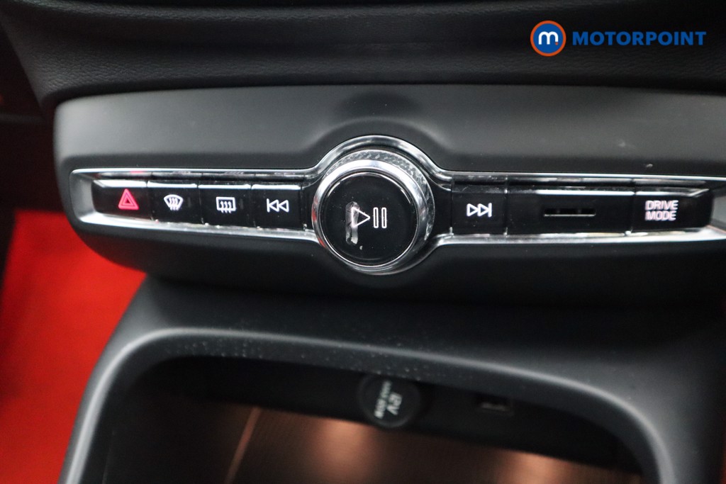 Volvo Xc40 R Design Manual Petrol SUV - Stock Number (1528192) - 9th supplementary image