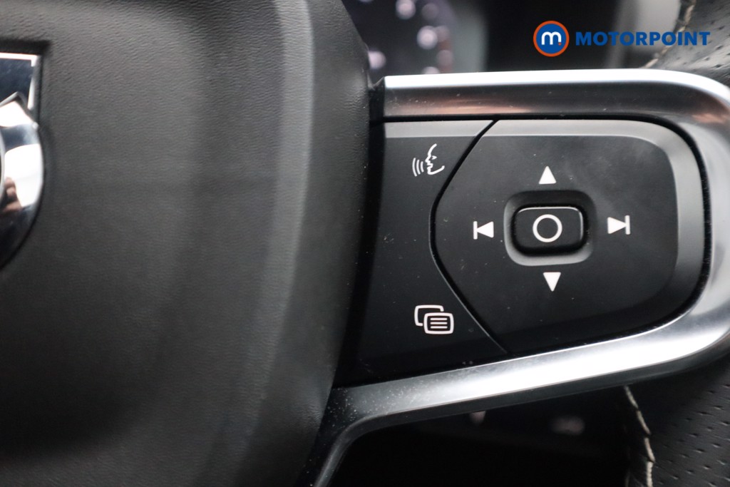 Volvo Xc40 R Design Manual Petrol SUV - Stock Number (1528192) - 13th supplementary image