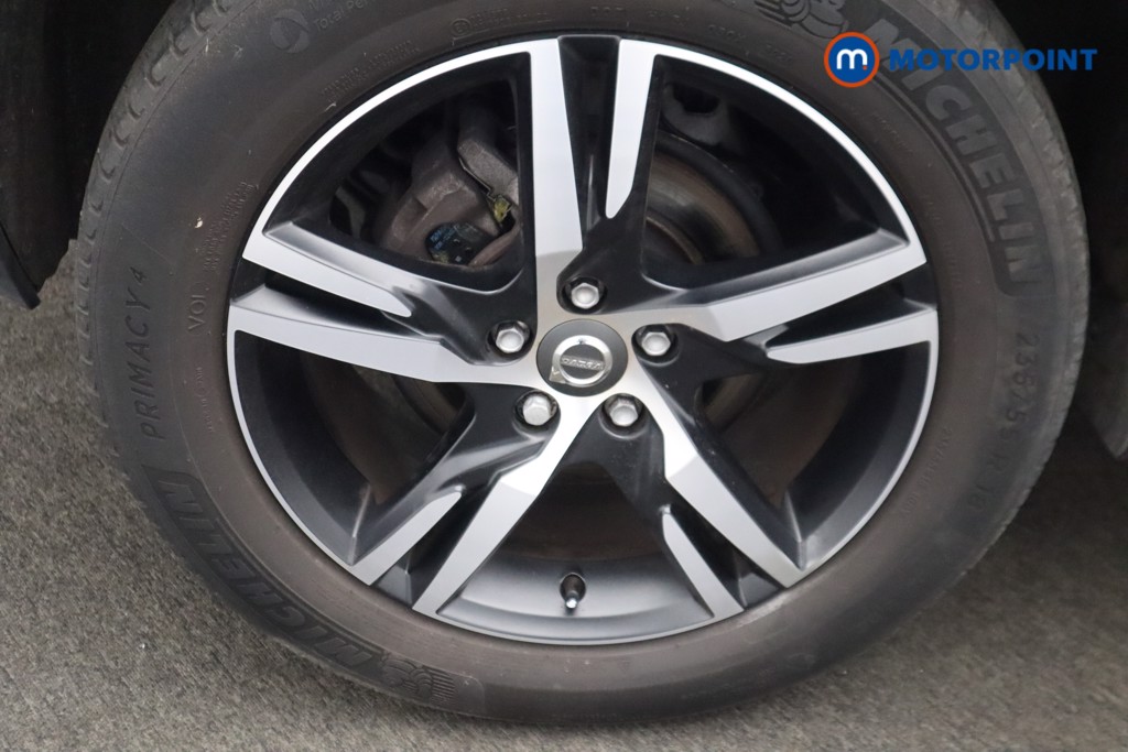 Volvo Xc40 R Design Manual Petrol SUV - Stock Number (1528192) - 18th supplementary image