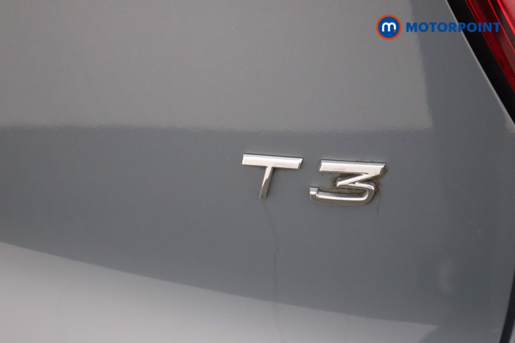 Volvo Xc40 R Design Manual Petrol SUV - Stock Number (1528192) - 25th supplementary image