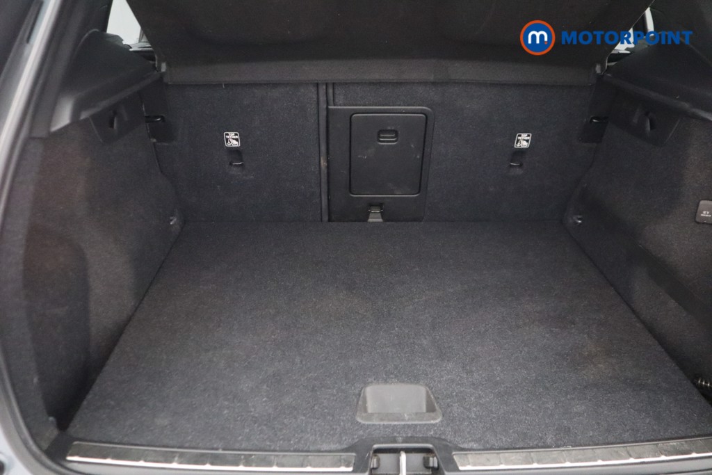 Volvo Xc40 R Design Manual Petrol SUV - Stock Number (1528192) - 31st supplementary image