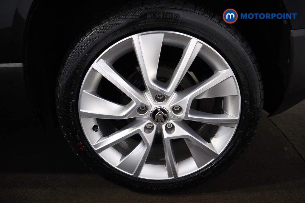 Skoda Karoq Se L Manual Petrol SUV - Stock Number (1529472) - 17th supplementary image