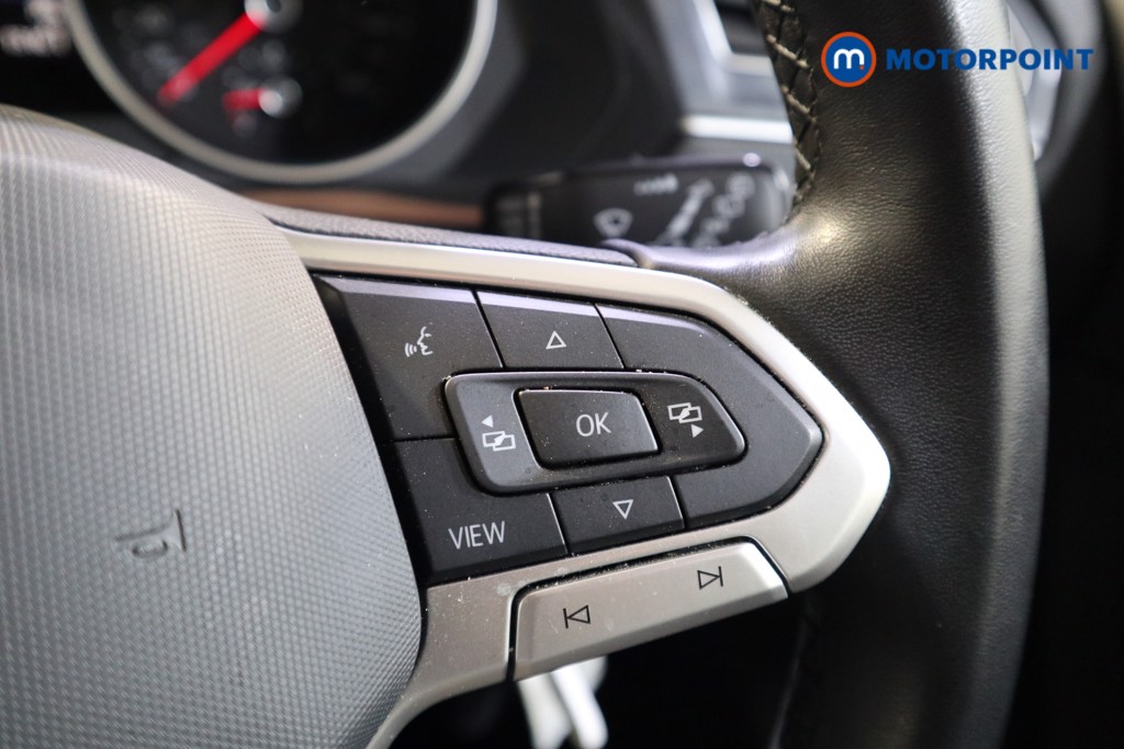 Volkswagen Tiguan Life Manual Petrol SUV - Stock Number (1530392) - 4th supplementary image